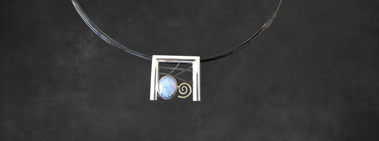 Anhänger 925/- Silber - 585/- Gelbgold - Opal-Besatz Anhänger 925/- Silber - 585/- Gelbgold - Opal-Besatz