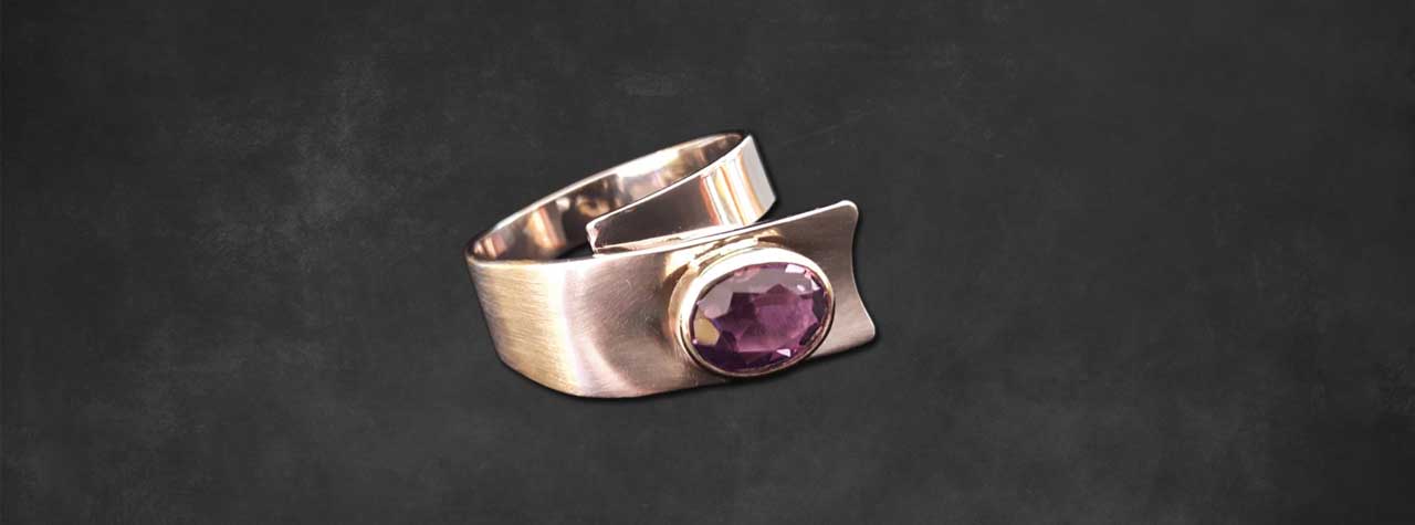 Ring 585/- Weißgold / Amethyst - Besatz Ring 585/- Weißgold / Amethyst - Besatz