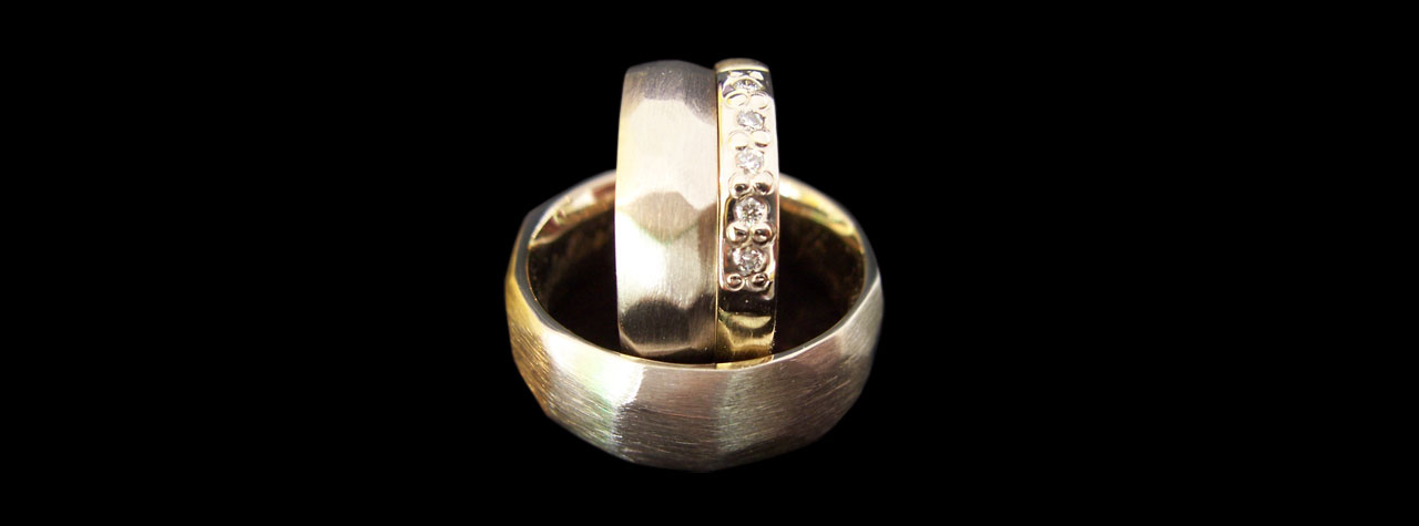 Trauringe 590/- Weißgold - Gelbgold - Diamant Trauringe 590/- Weißgold - Gelbgold - Diamant